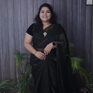 Dr. Khushbu Watane