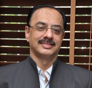 Dr. ASHISH GANATRA