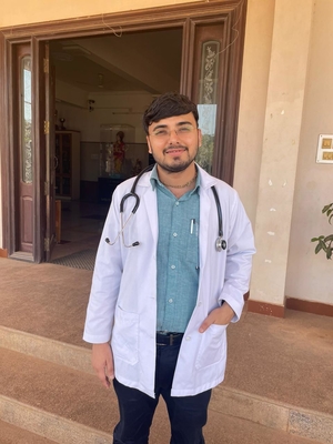 Dr. Sourav Mahajan